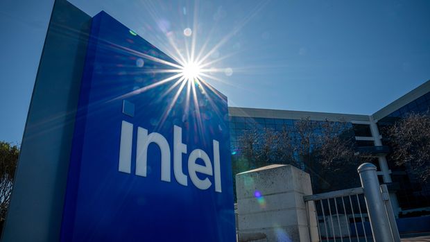 Intel, Apollo ile ortak teşebbüsteki payını 11 milyar dolara satacak